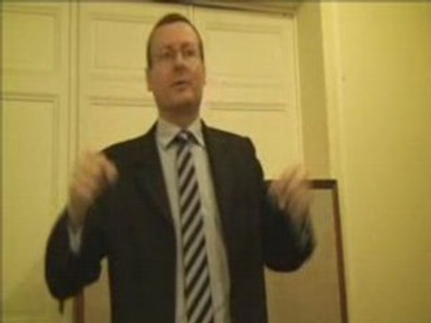 Pierre Hillard à propos de la crise financière