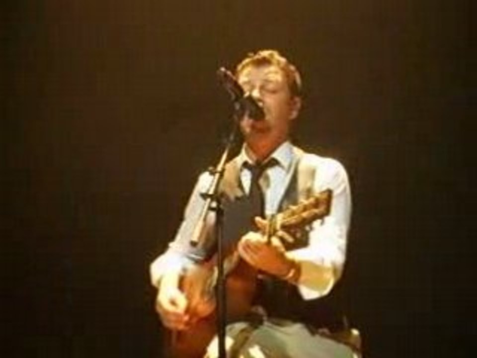 Christophe Maé à Caen le 12 nov. 08 "La vie en rose"