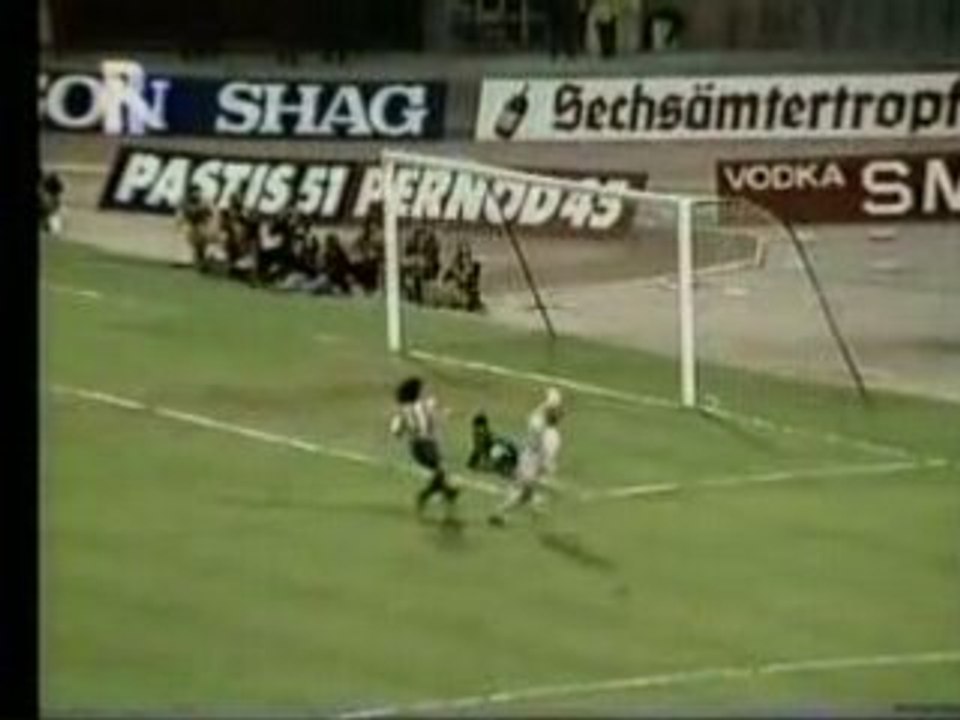 Bayern - Atletico Madrid 1973-74 ECCC Final / 1. Half