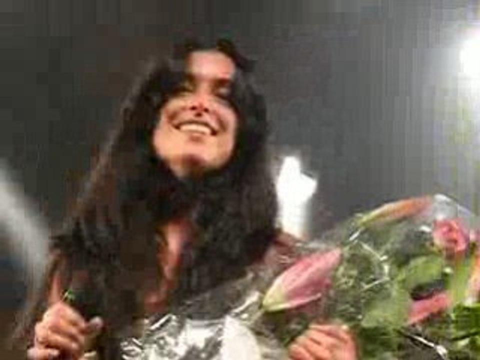 Jenifer La Cigale-  Fin, Le Bouquet*.