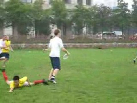 Ultimate frisbee competition match point