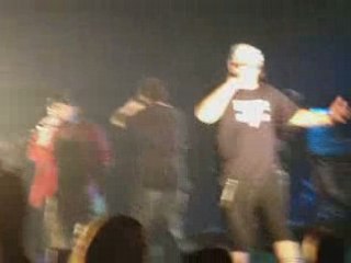 SVINKELS=hard amat+vite fait mal fait+PQ troutrou