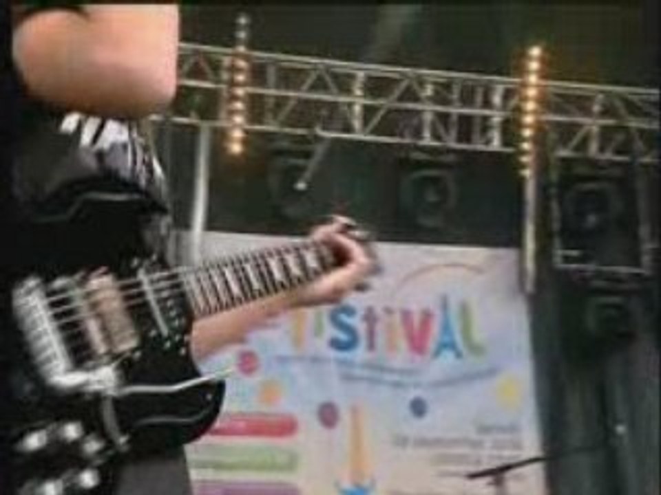 Nonayme live champ de mars