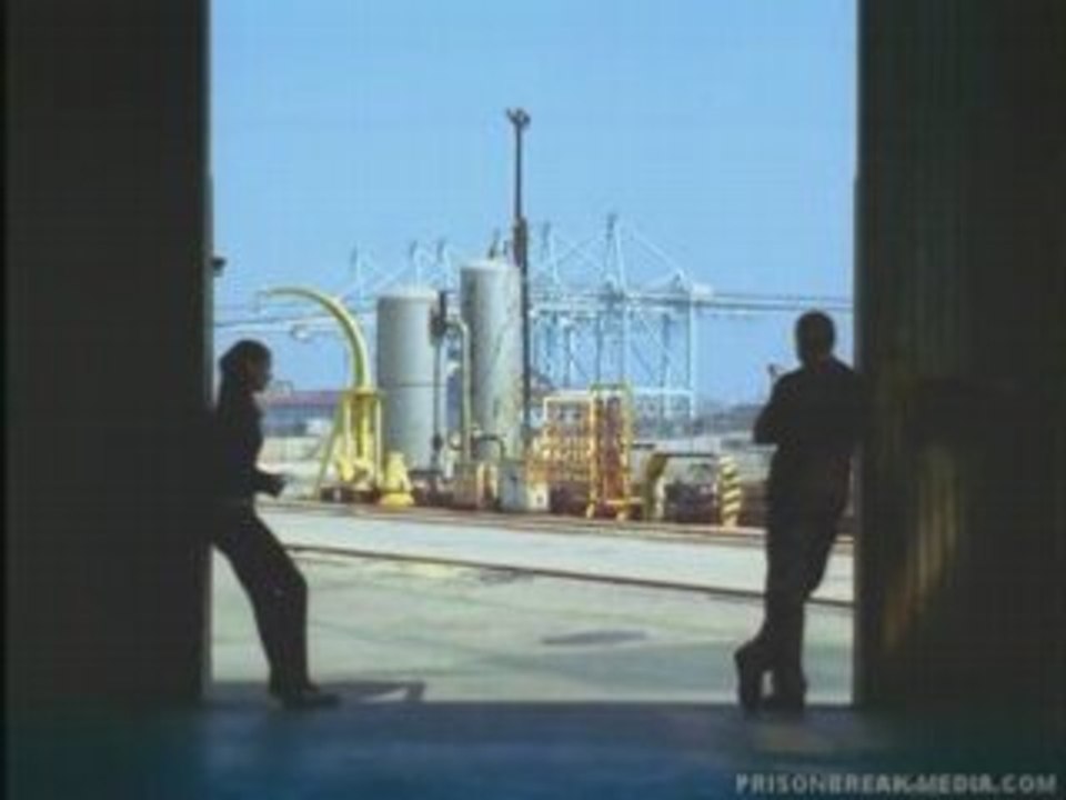 prison break 4.11 "Queit Riot" sneak peek #2 [HQ]