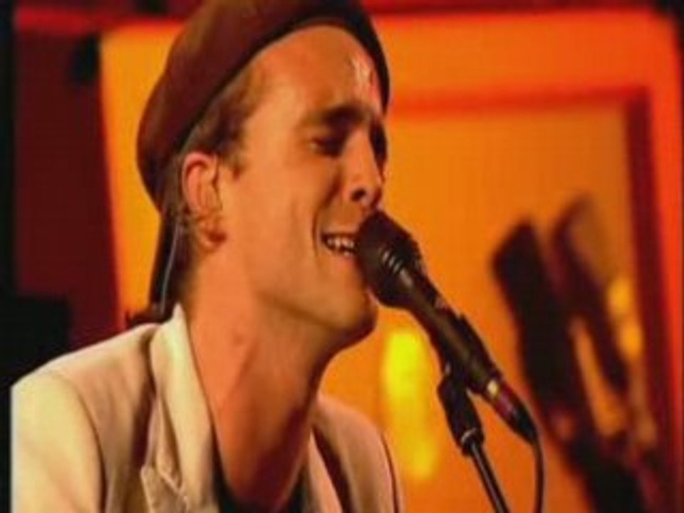 Travis - Re-Offender - Live Alexandra Palace (2003)