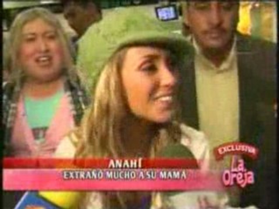 RBD regresa de argentina (LO)