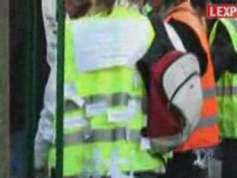 Darcos dehors, les Rased en colère