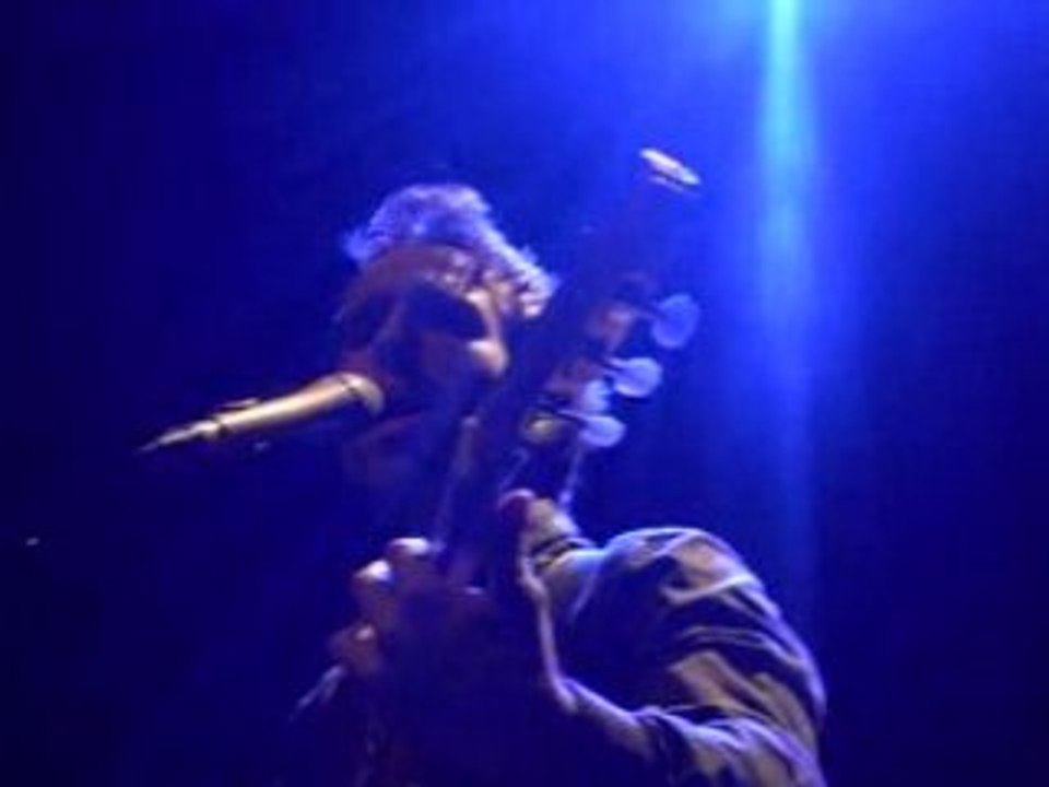 The Hoosiers à Clermont Ferrand, money to be made