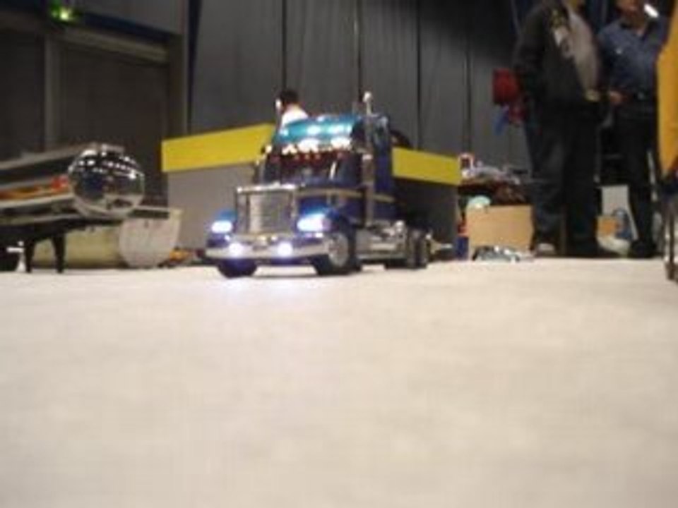 camion rc hangar