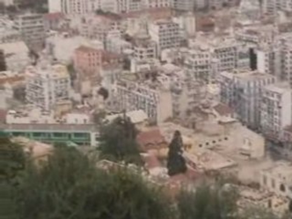 Algerie. visite dans la Cité Picardie ( fin)