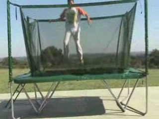 Grand trampoline rectangulaire