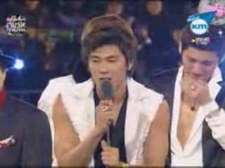 081115 MKMF- DBSK winning Best Album of the Year