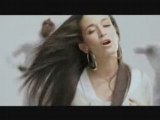 Kenza Farah - J'essaye Encore [CLIP]