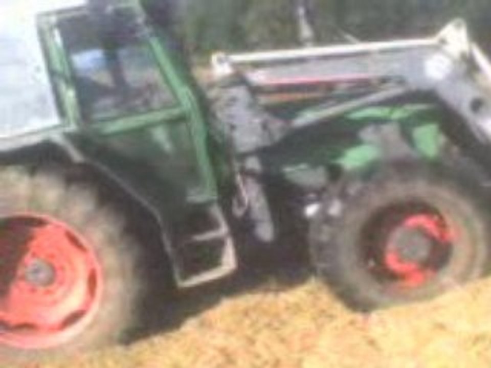 Fendt 309 lsa sur silo