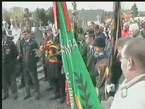 Armistice 2008- Recueilllement au cimetière de Rebecq