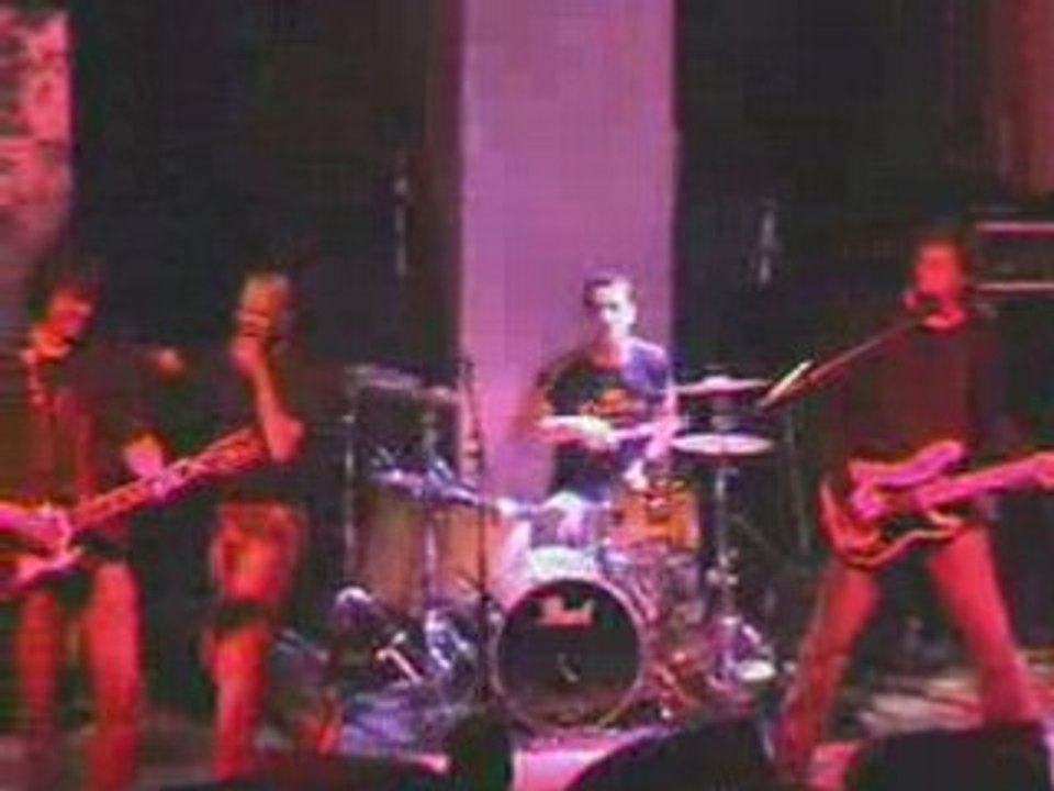 ACDC par Scottland "Shot down in flames"