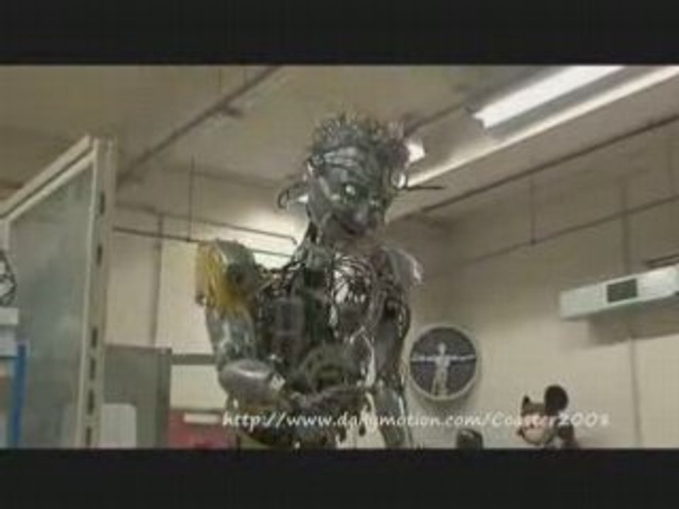 Les coulisses de Disneyland Resort Paris ! (Nrj Paris)