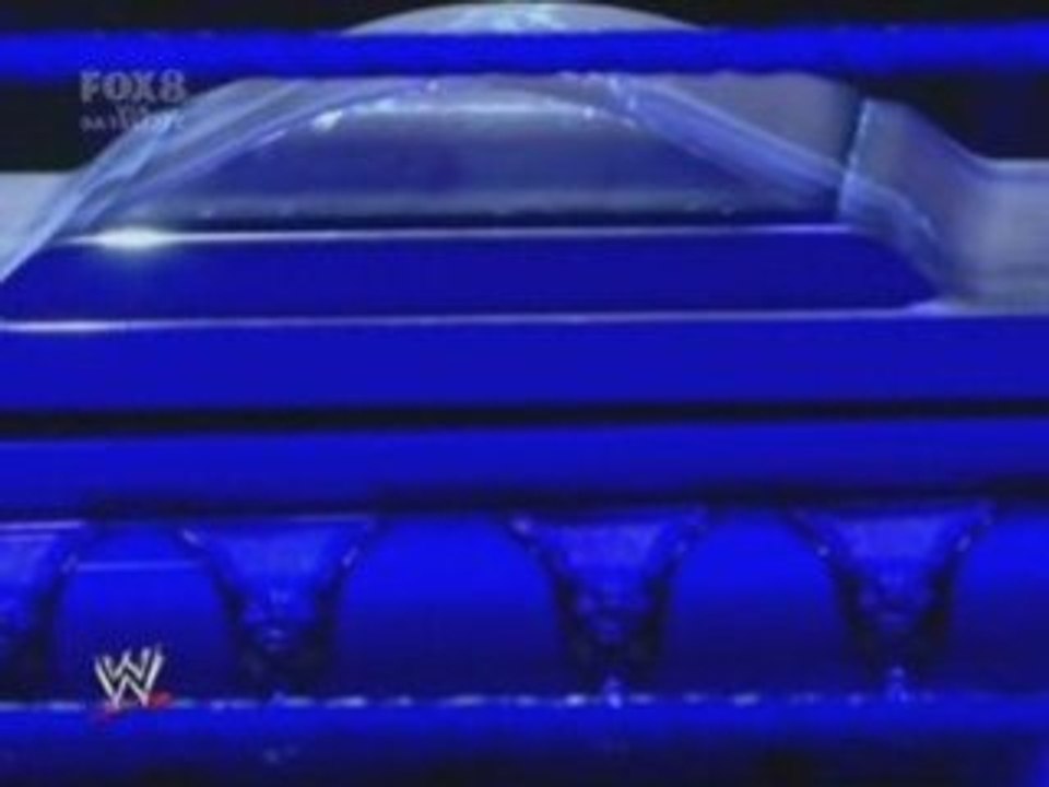 Jeff Hardy vs The Undertaker Extreme Rules part 1