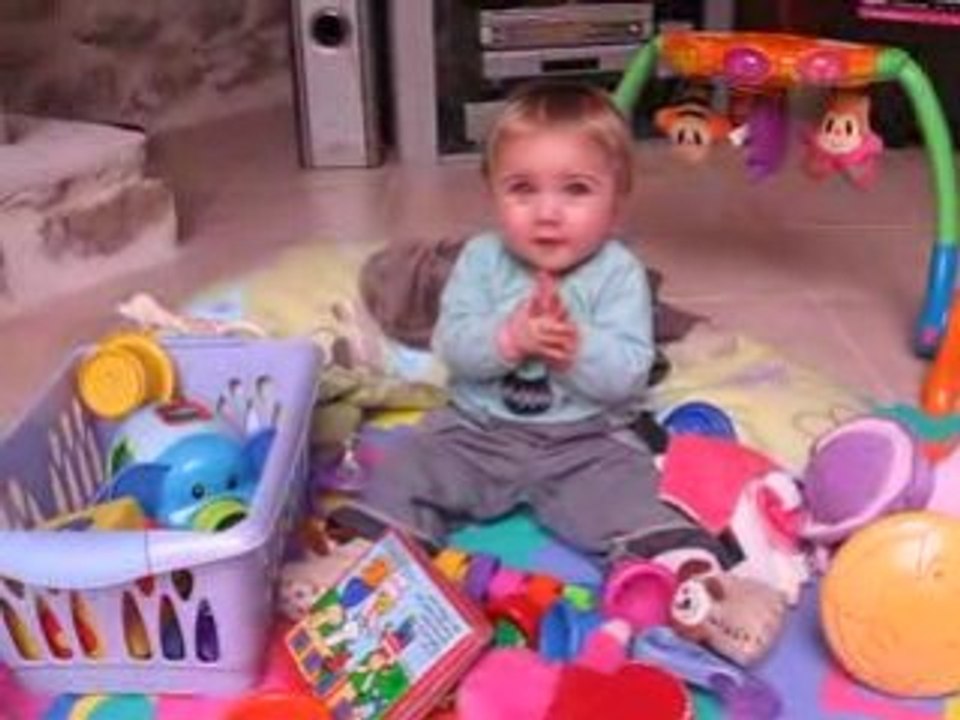 Je joue et papa arrive....