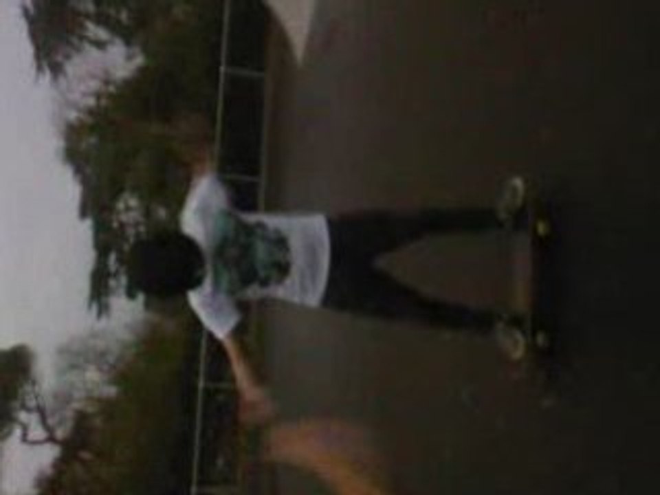 Shiro kei with skate XD