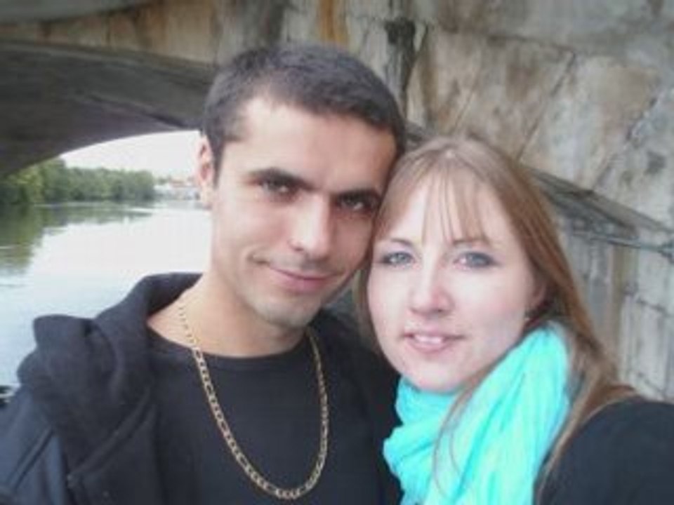 Deux mondes peuvent en donner qu'un_0001