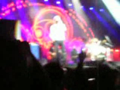 Queen + PR another one bites the dust (Chile)