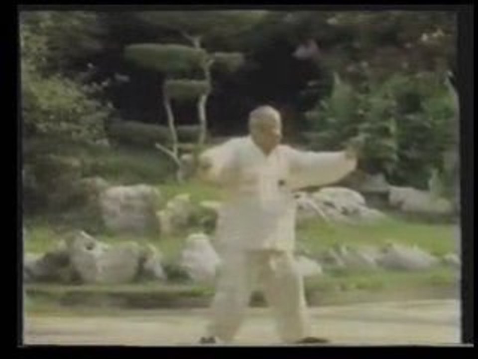 Taiji Style Yang : L'ancienne forme par Fu Zhongwen 2/2