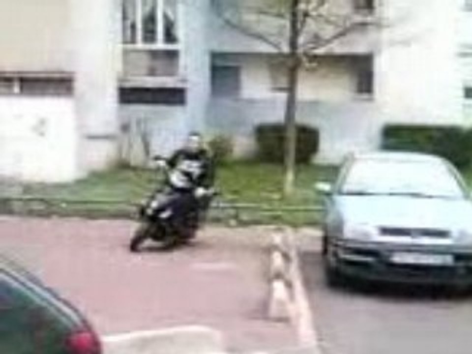 L ETOiiLE