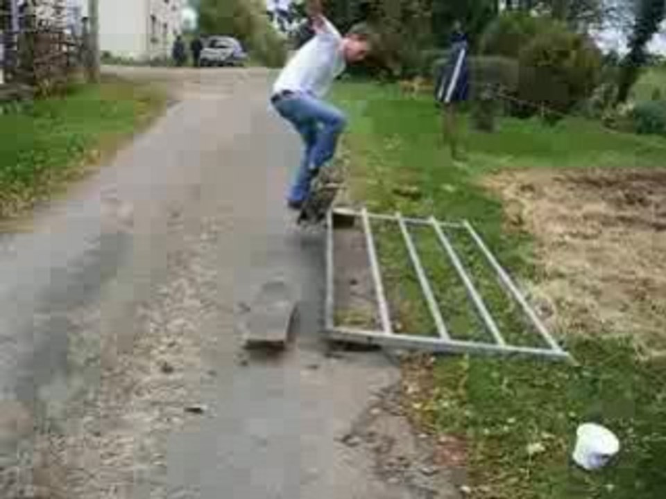 yOan en skate héhé la class