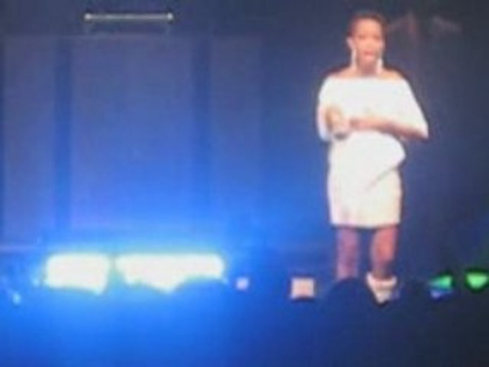 Mil'$ Live @ Stratford – England