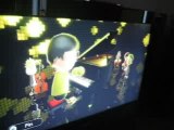 Nathan joue du piano sur wii music