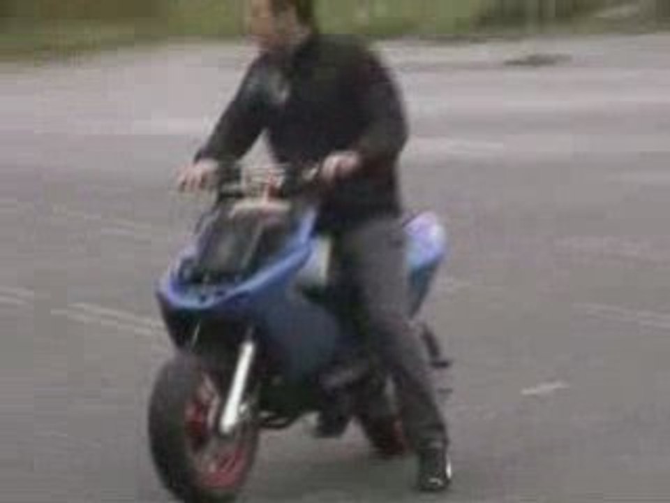 Eclatage pneu du scoot