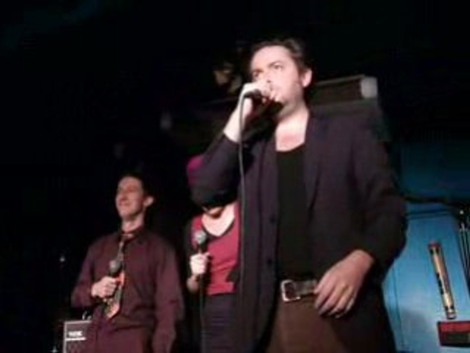 Le Ptit Cabaret de la Crevette d'Acier & Oldelaf - Bora Bora