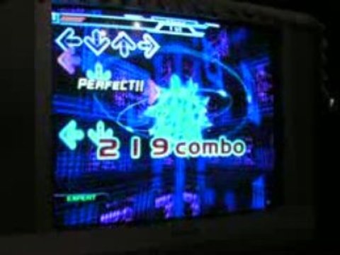[DDR] Dance Dance Revolution combo attack - act.1