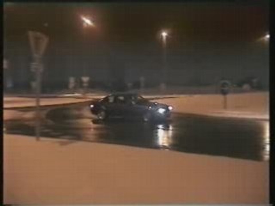 Drift propre sol mouillé avec ma ///M3 e36 3.2l