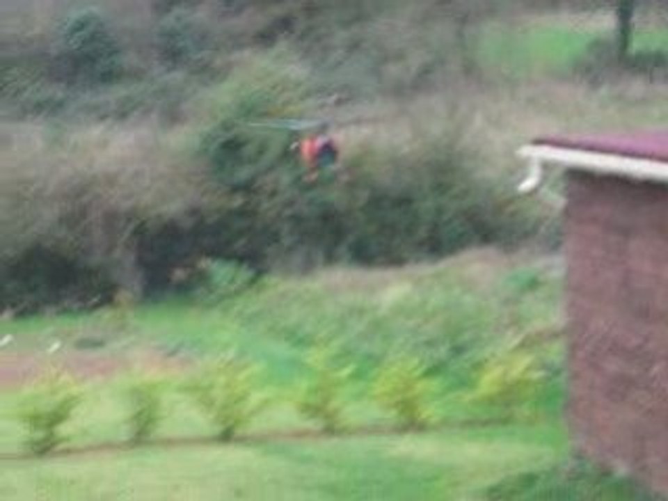 DM4 vol en altitude puis crash dû à une perte de liaison