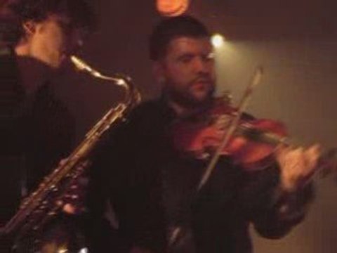 LES BLEROTS DE R.A.V.E.L. : Gobe-Mouche