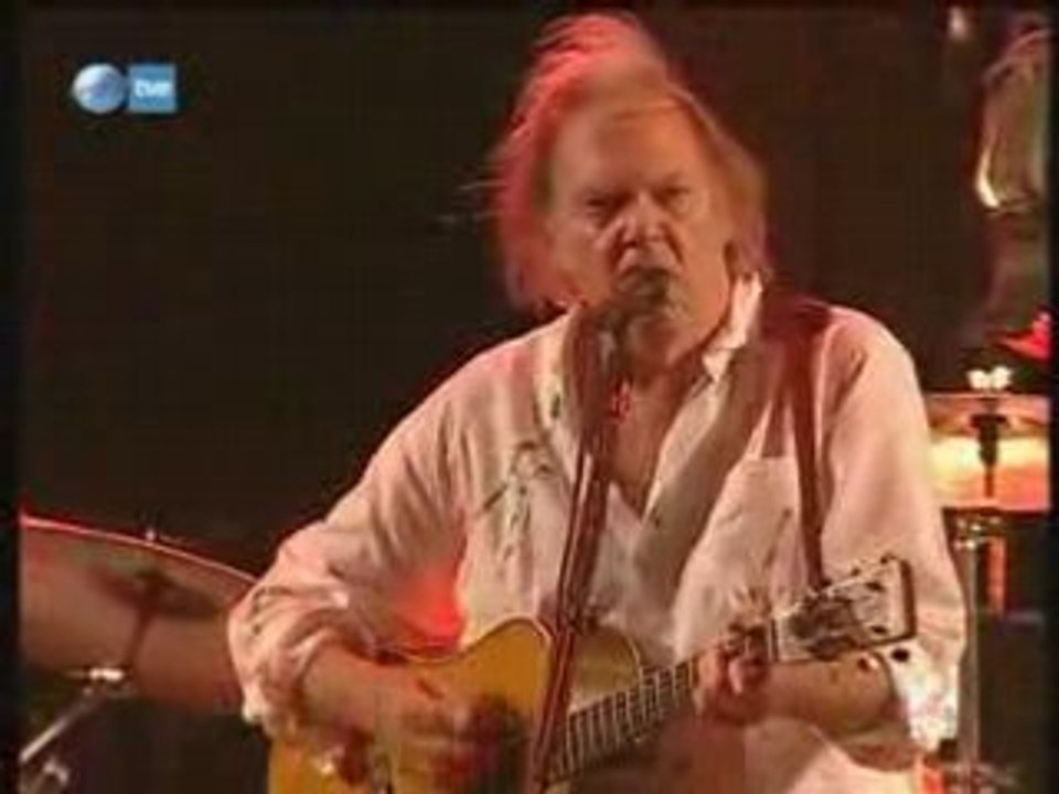 Neil Young - The Needle and the Damage Done (Live 2008)