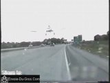 [Envoie-Du-Gros.Com]Avion crash autoroute