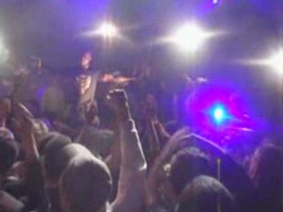 REFRIN AVEC LE CLUB JEUNES