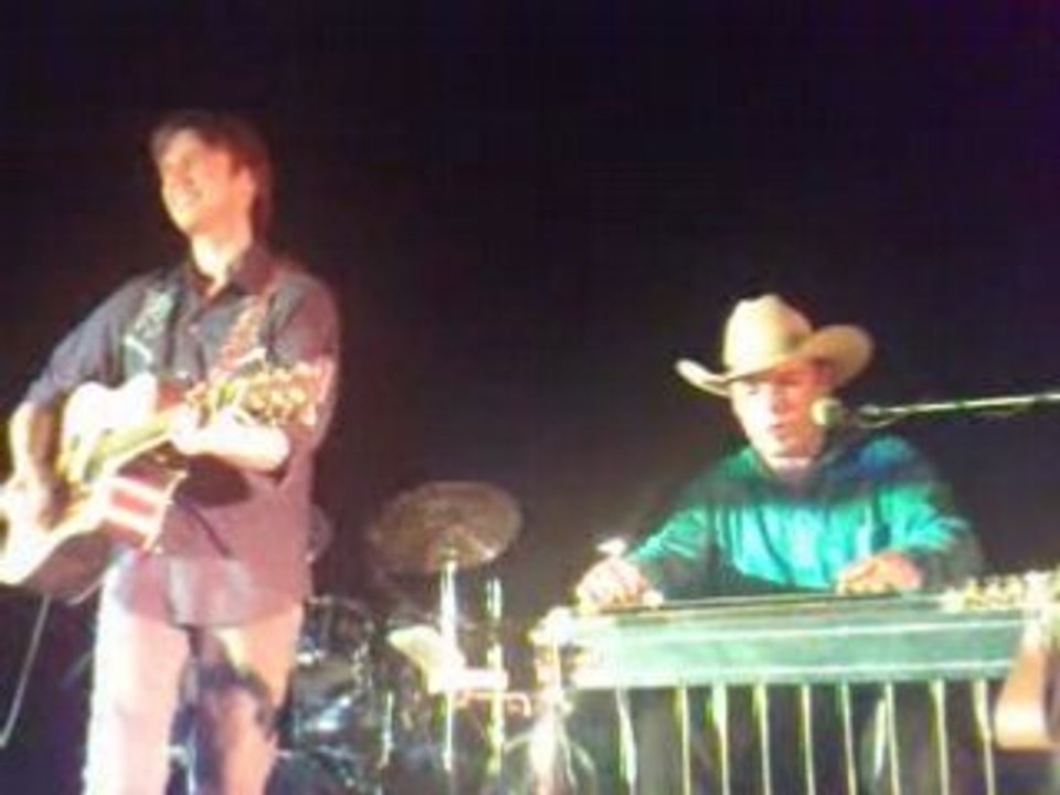 Hat trick country en concert
