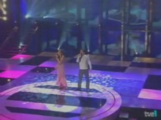 David Bustamante et Gisela - Un Mundo Ideal [Live] - Aladdin