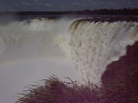 Chutes D'iguacu . Tof