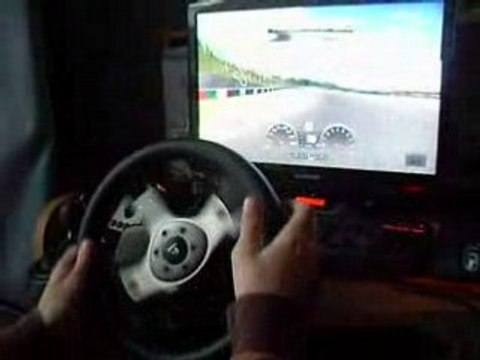 Drift avec le G25 sur GT5 prologue - part1