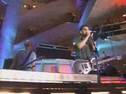 Linkin Park - 03 - Crawling (Live Rock)
