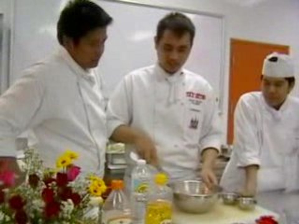 Year 2006 (1) 01
