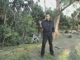 ZIPPO Manipulation briquet lévitation  Stane illusionniste