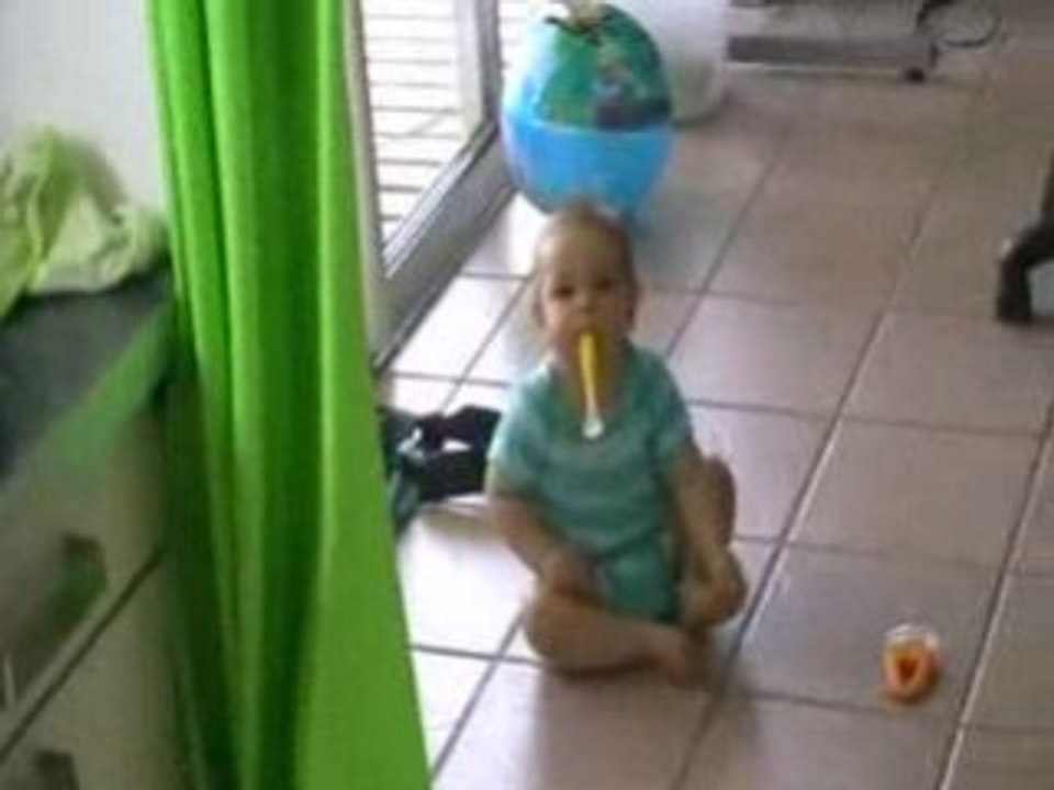 Babyfou casse la baraque