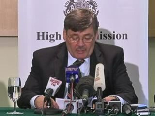 Talks begin over the hijacked Saudi oil tanker