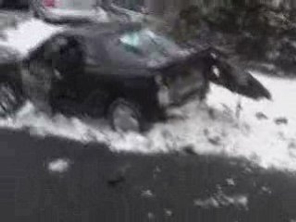 Flatcar_in_snow